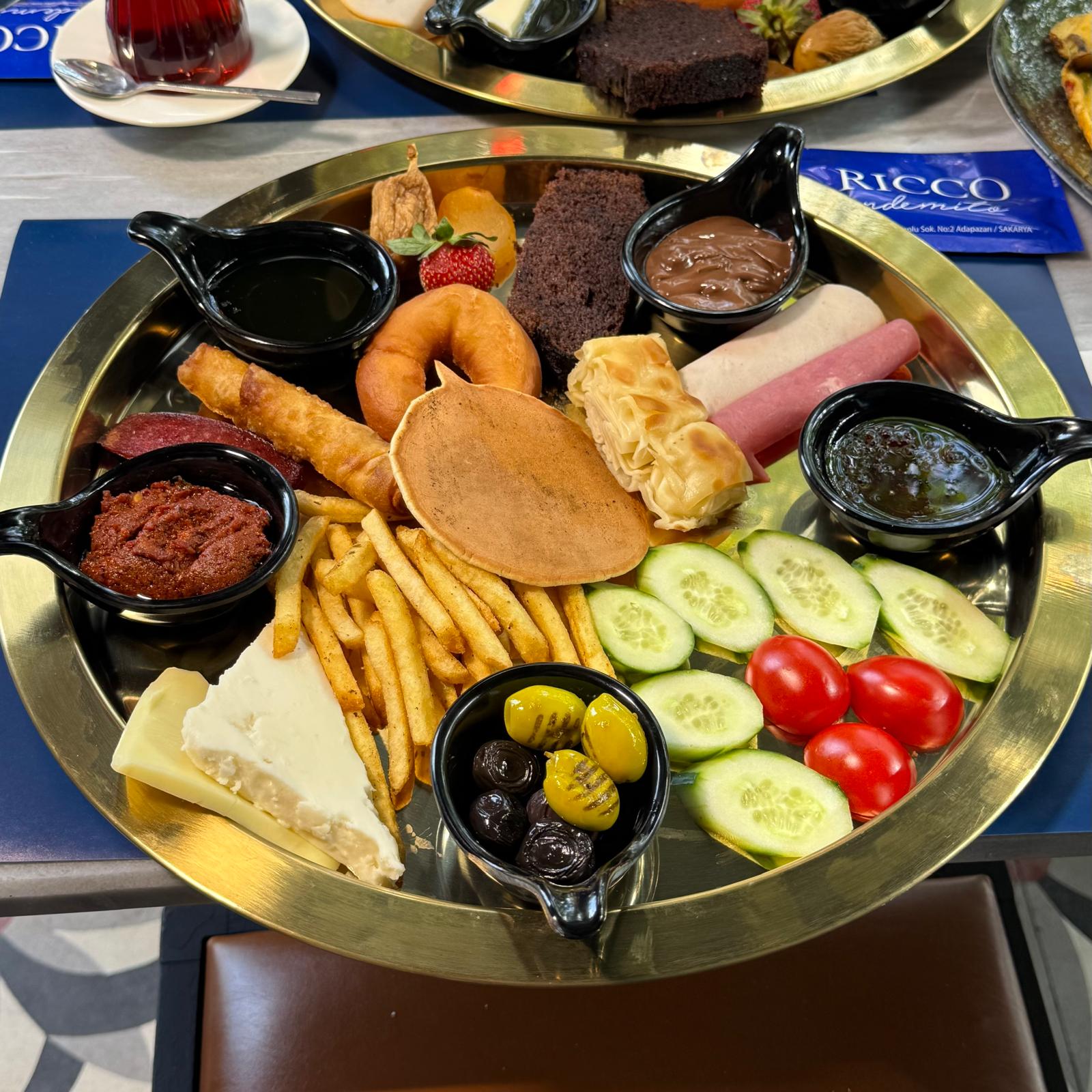 YAVAŞ VE RAHAT
